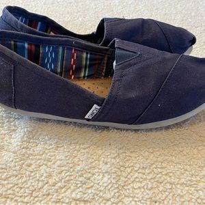 Tom’s